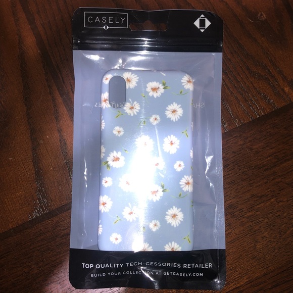 UNOPENED Blue Daisy iPhone X/XS Case - Picture 1 of 2